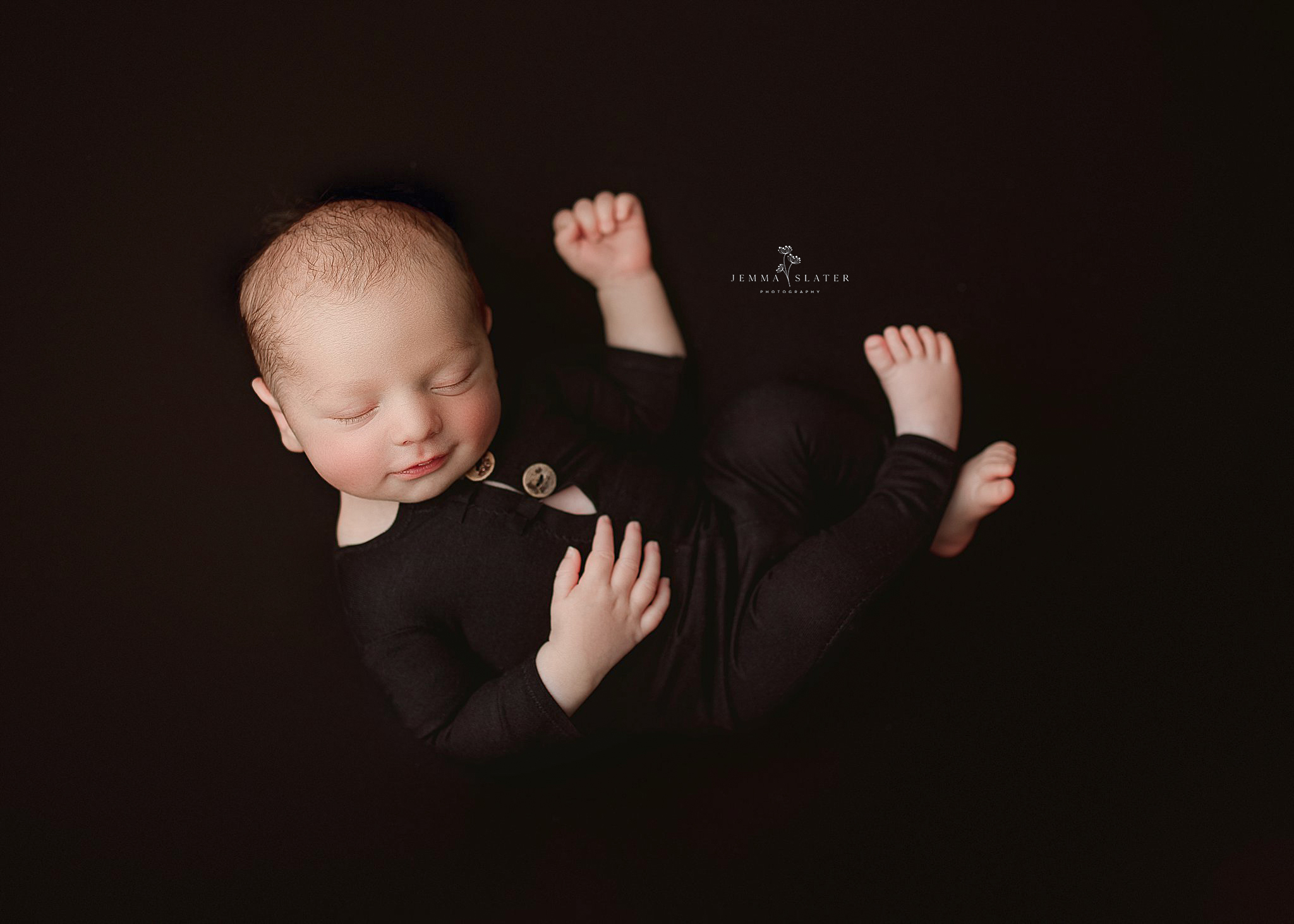 NEWBORN ONESIE & free bow BLACK