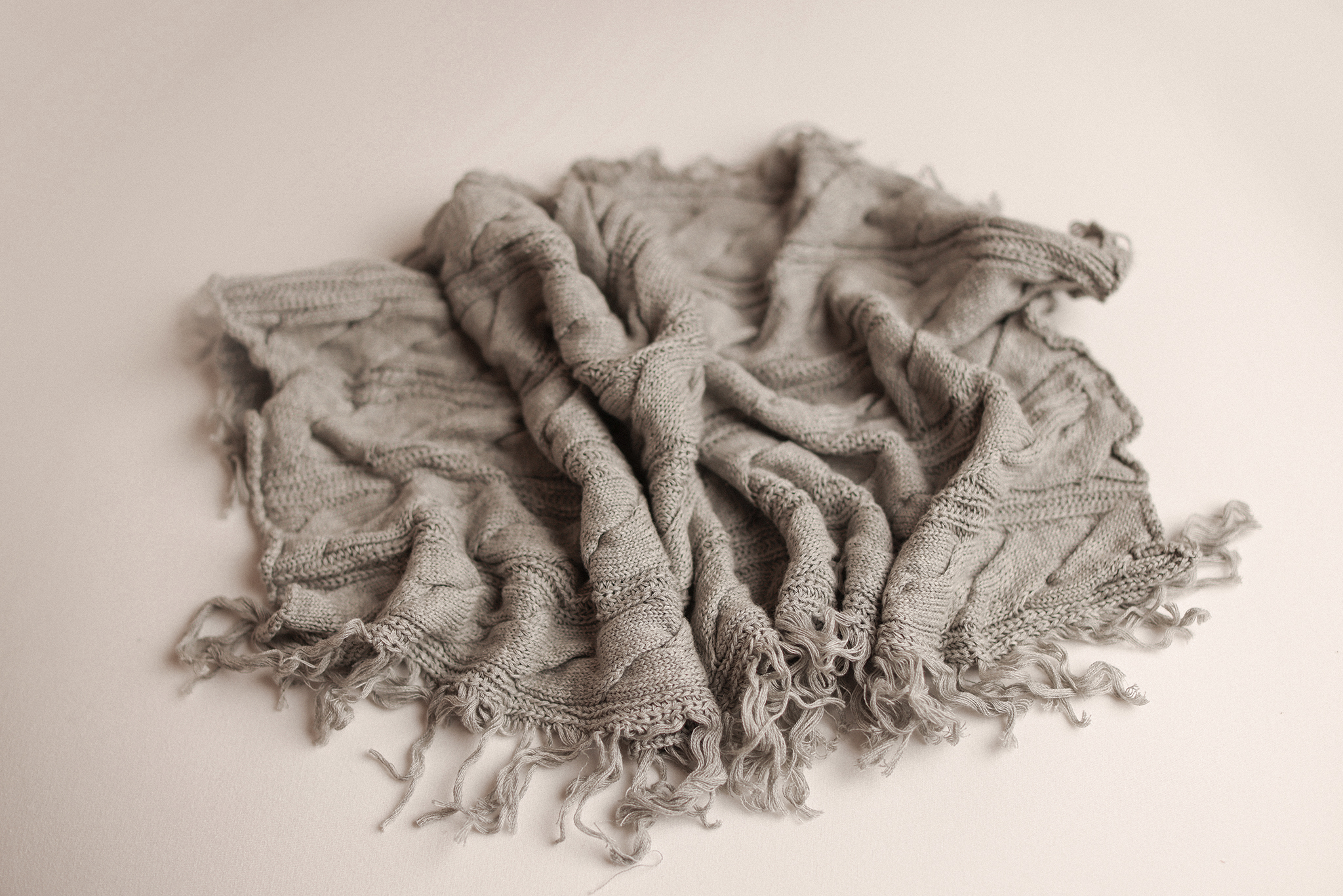 Tousled layer GREY