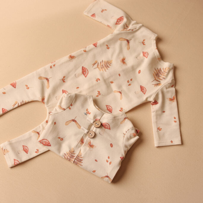 NEWBORN ONESIE - Mushrooms & Butterflies