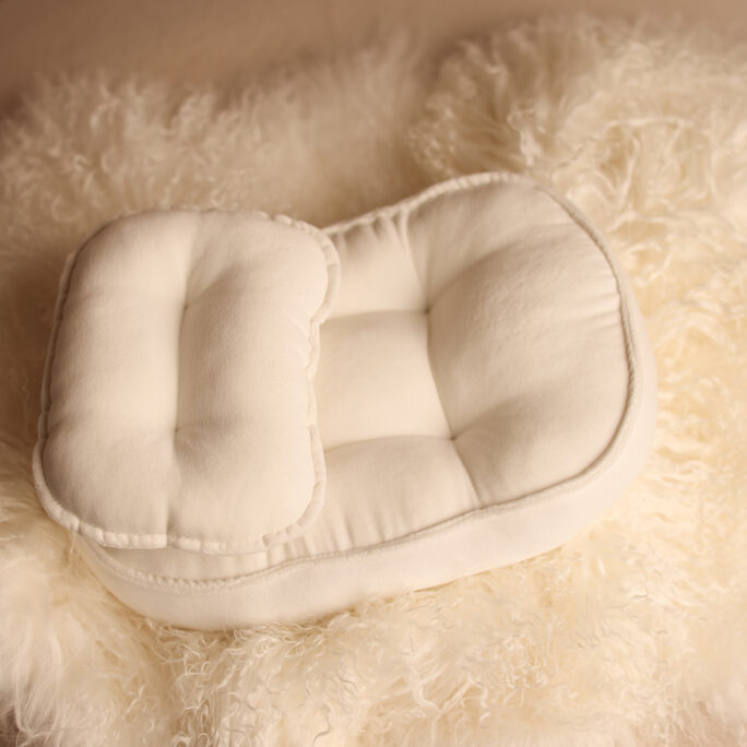 OVAL Mattress + Pillow PURE WHITE