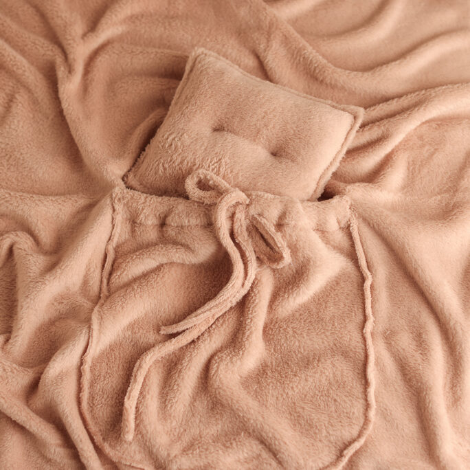 PLUSH pocket backdrop + pillow  - BLUSH