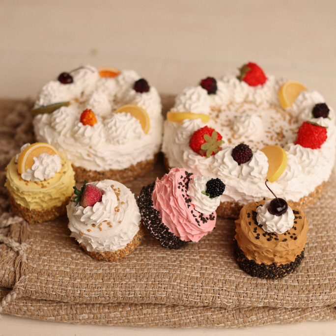 small cakes