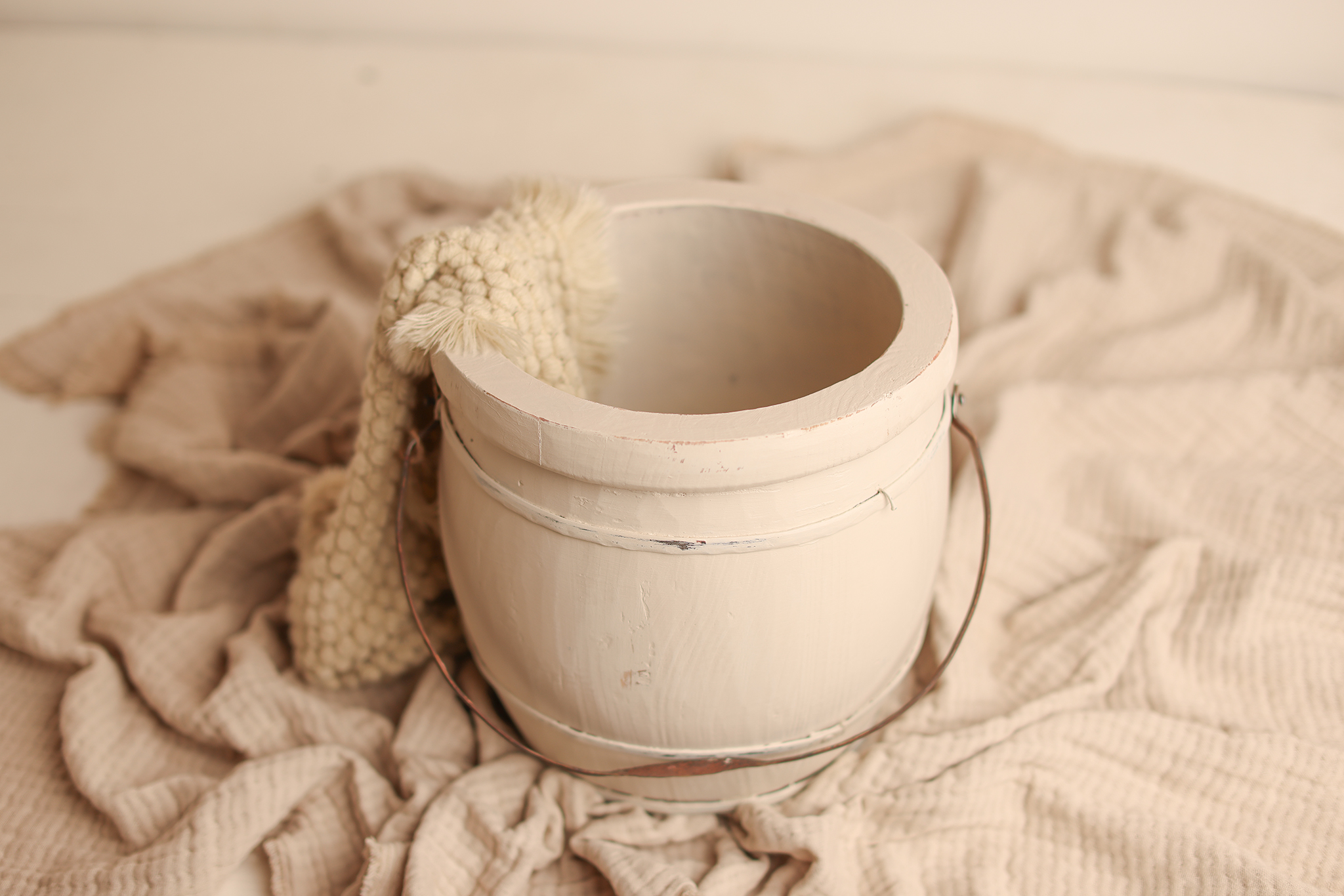 Unique HONEY BUCKET
