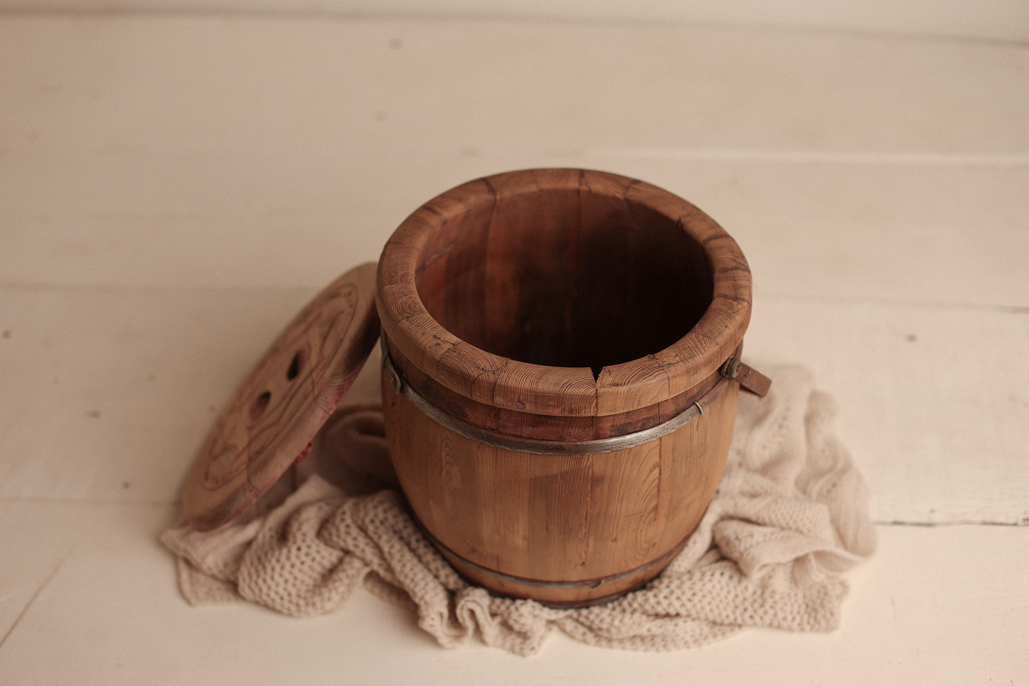 Unique HONEY BUCKET