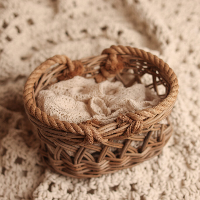 FARM BASKET WITH ROPE - S