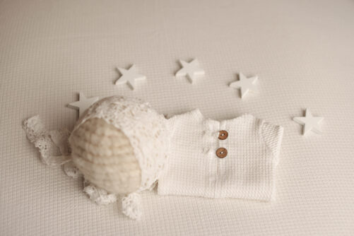 NEWBORN ONESIE textured