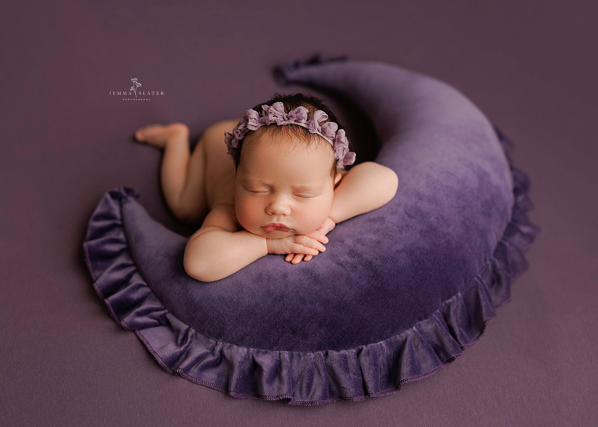 MOON PROP purple with ruffles