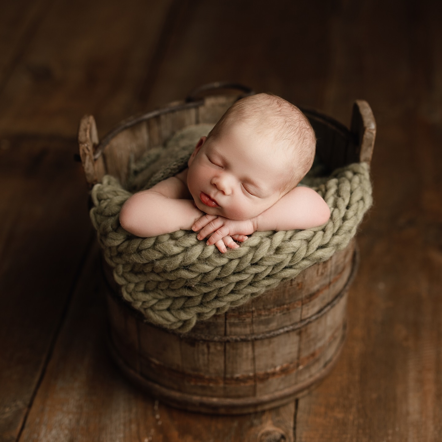 Unique WATER BUCKET