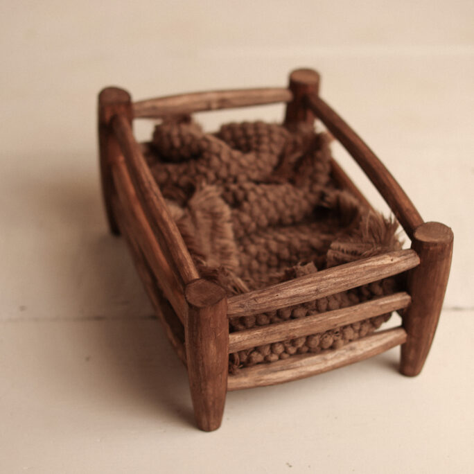 The Cottage Dream Bed - WALNUT