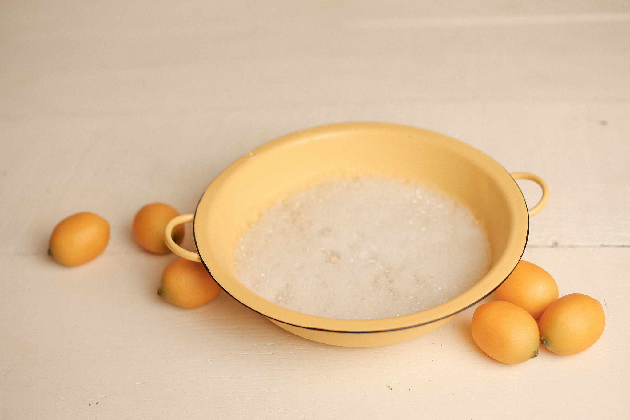 Small BATH TUB - YELLOW