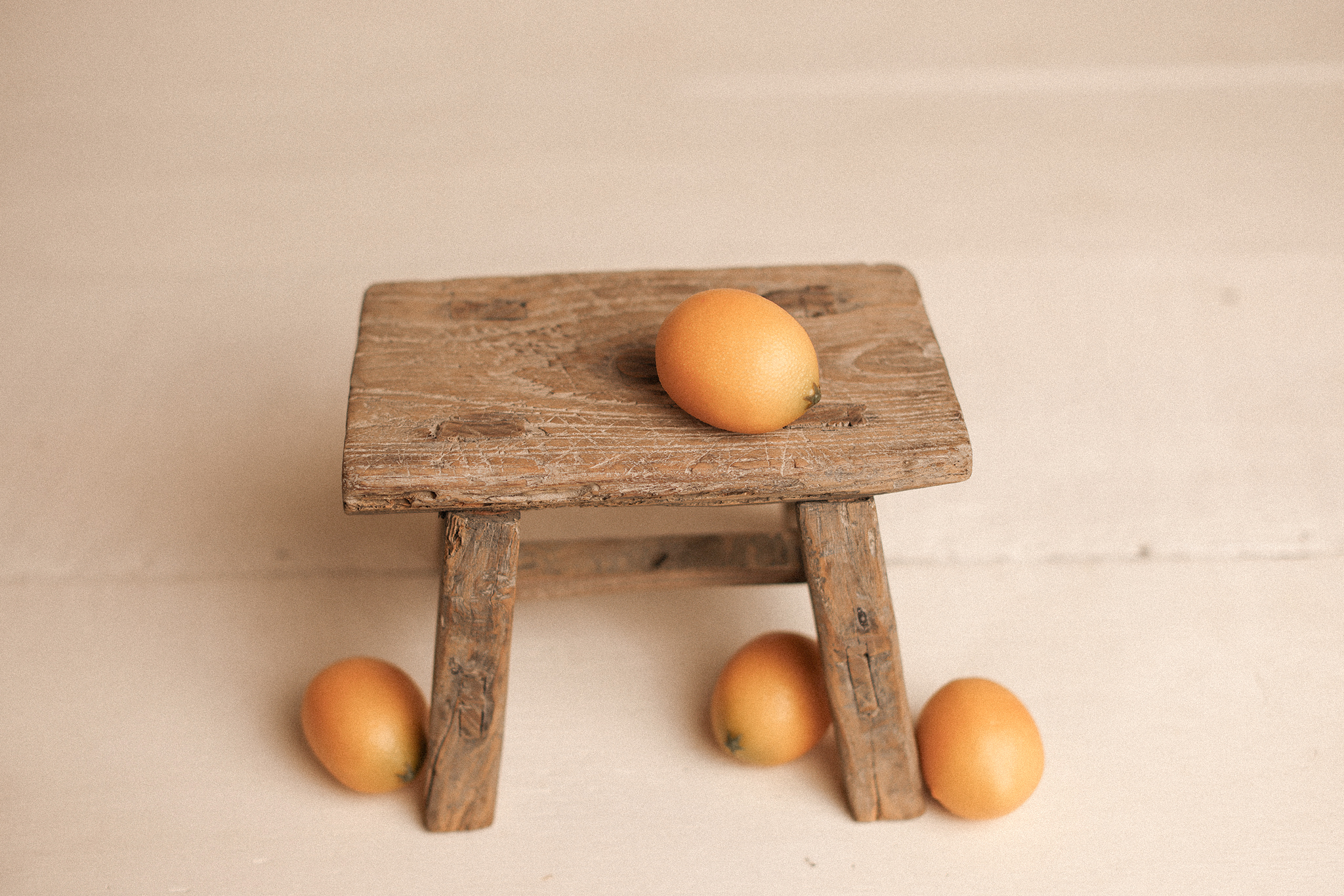 The Storyteller SITTER Stool