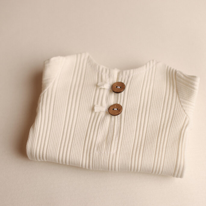 NEWBORN ONESIE small ribb