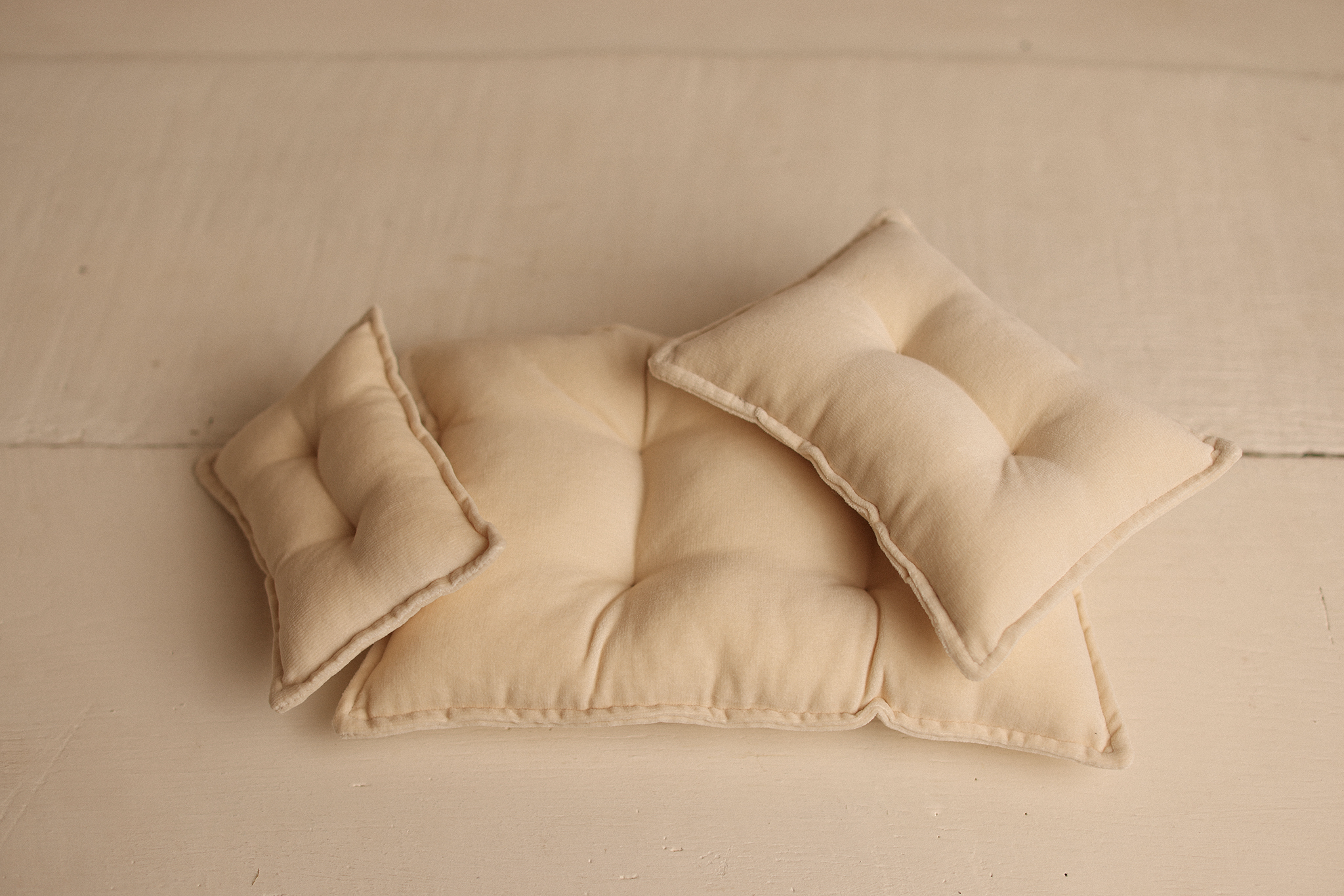 Soft Mattress / Regular Pillow / Tiny Pillow - Ivory
