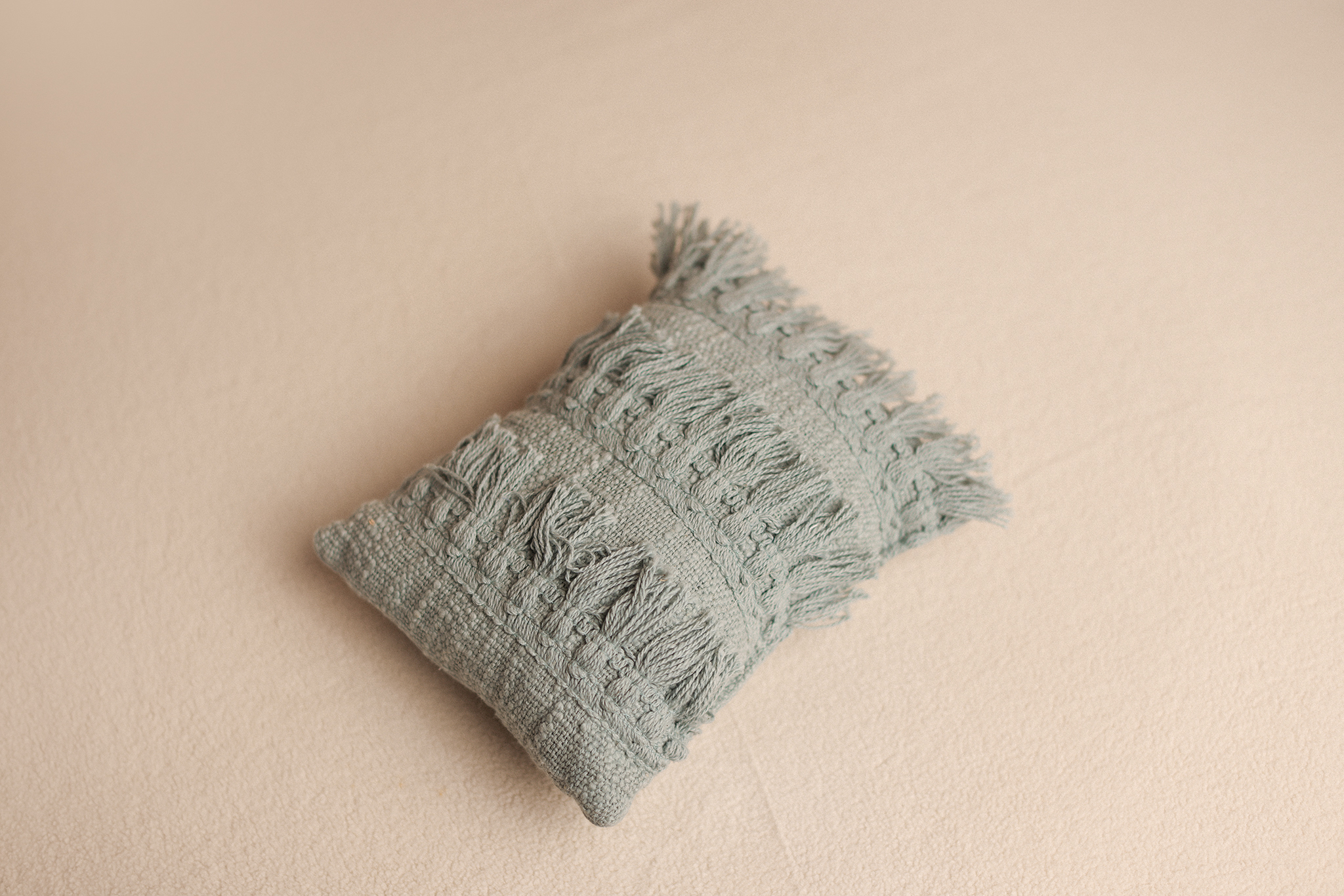 NB size pillow ARTISTE BLUE
