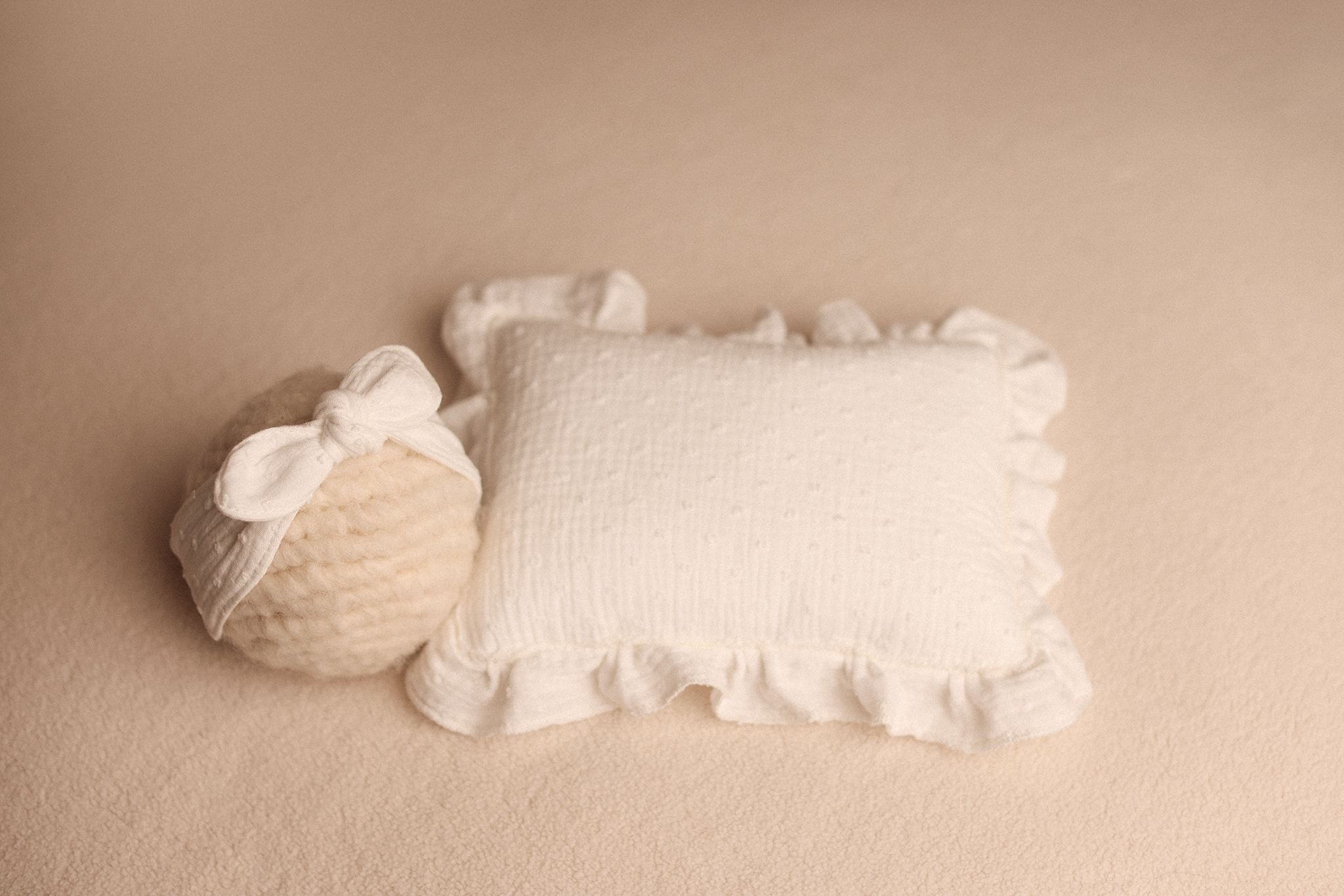 WHITE pillow and headband