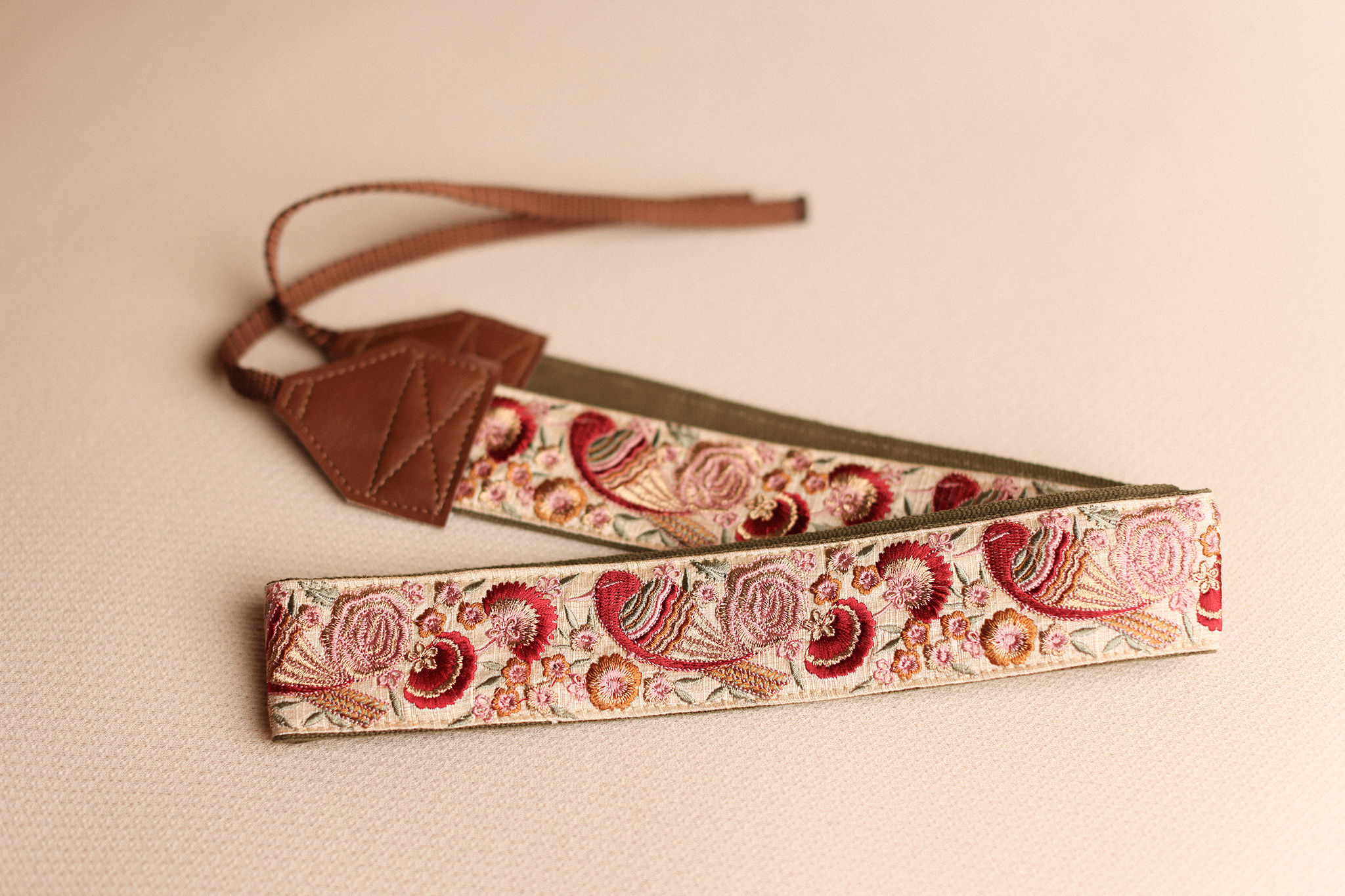 Peony Parade – Camera Strap
