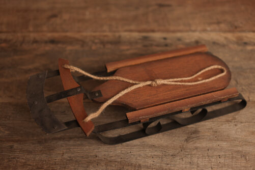 VINTAGE SLEIGH