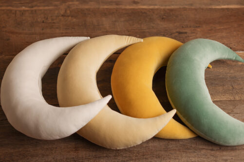 MOON PROP / SOFT YELLOW - Image 2