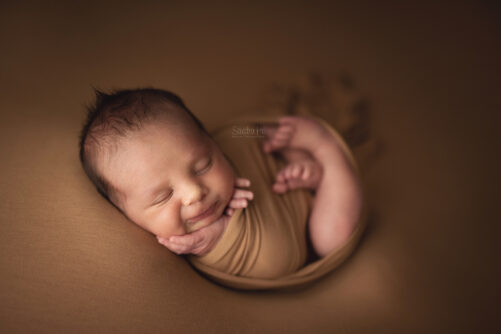 natural fiber backdrop and wrap CHOCO