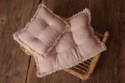 SOFT PINK  / SOFT MATTRESS and PILLOW