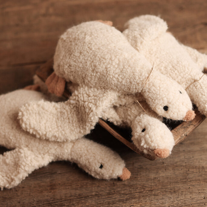 Hugo the Goose L - cream