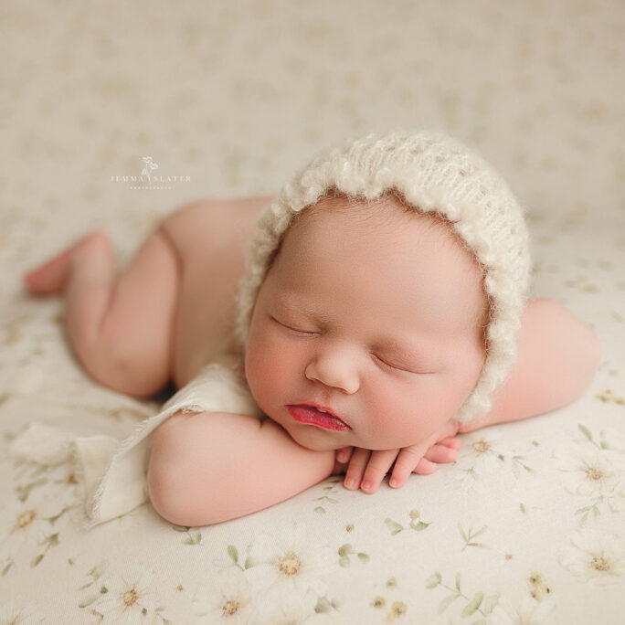 Delicate Yasmin Backdrop