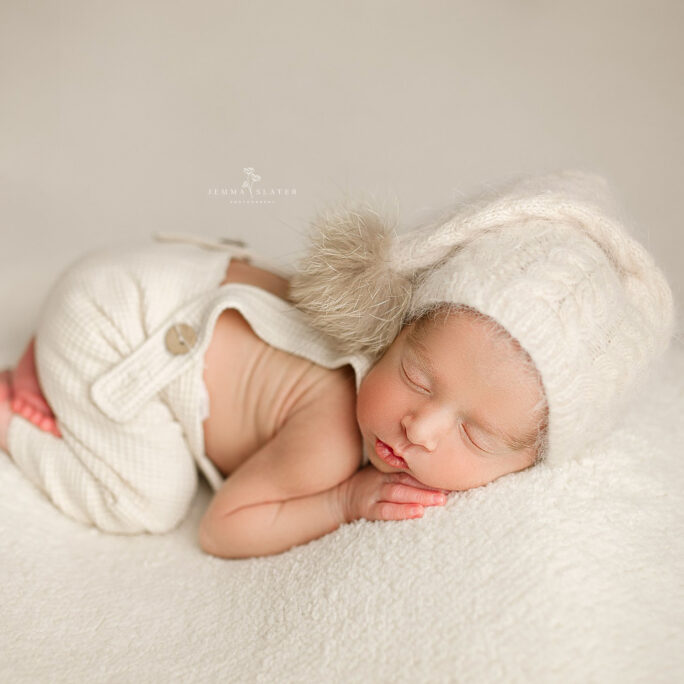 SOFT PLUSH / under your backdrop layer