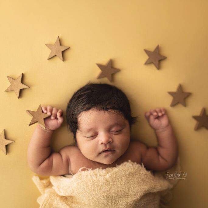 Set of 6 WOODEN Old Gold Stars