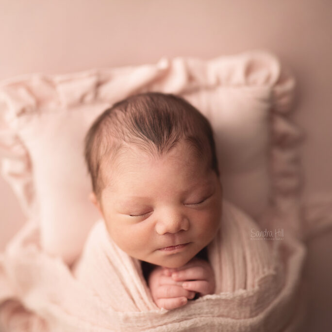 POWDER PINK pillow with ruffles