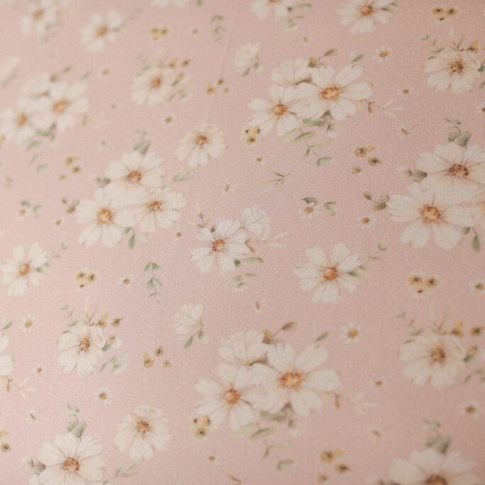 PINK Yasmin Backdrop