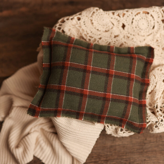 NB pillow - Pine Grove