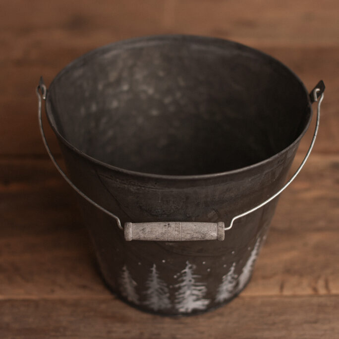 WINTER PINE BUCKET