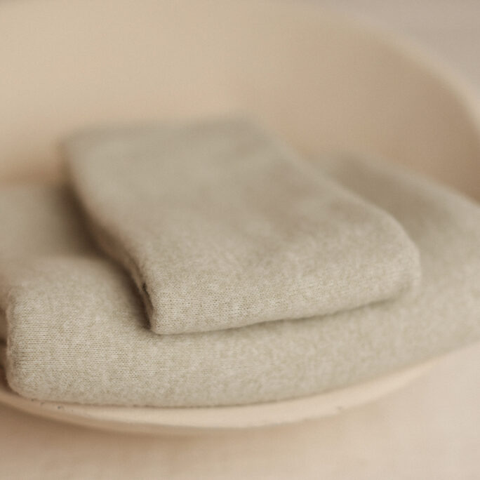 SOFTEST BACKDROP Pistachio