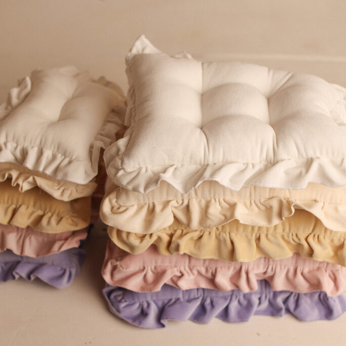 NEW! Velvet Mattress and pillow with ruffles