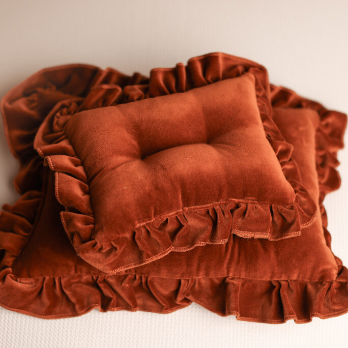 NEW! Velvet Mattress and pillow with ruffles - RUSTY
