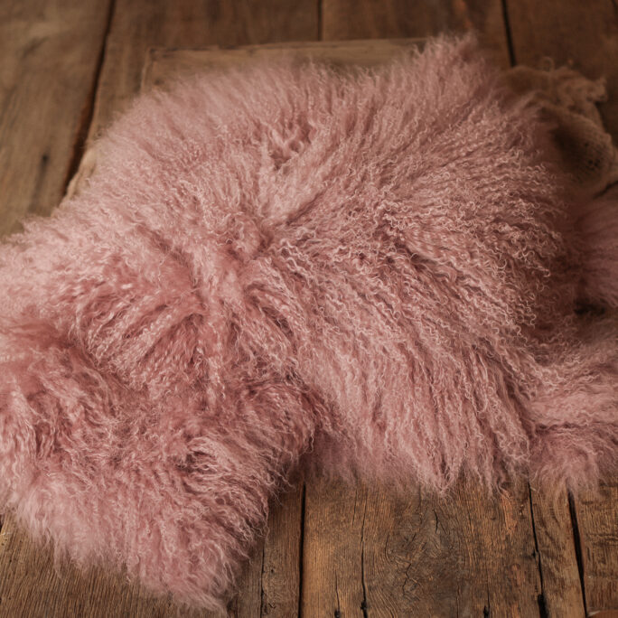 PINK - LARGE CURLY FUR
