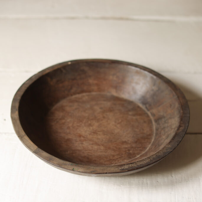 LARGE WOODEN BOWL