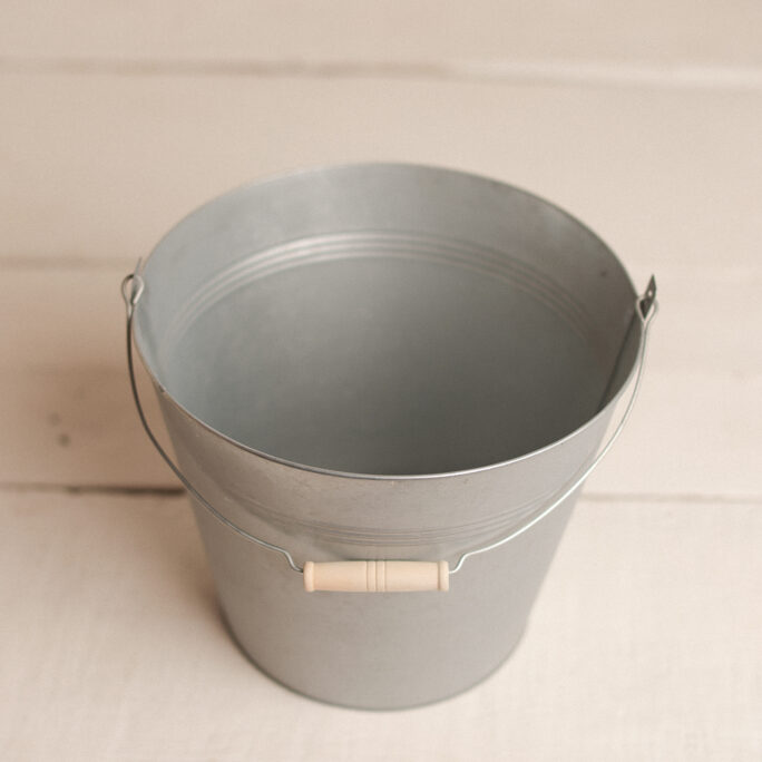 GREY BUCKET