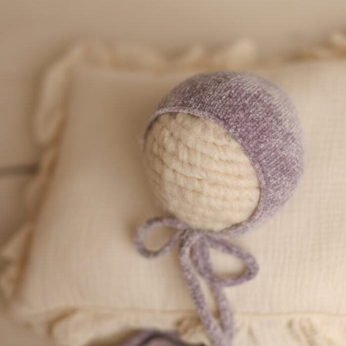 LIGHT LILA bonnet
