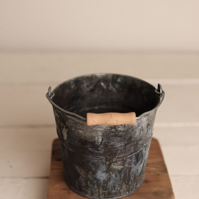 BOYS BUCKET