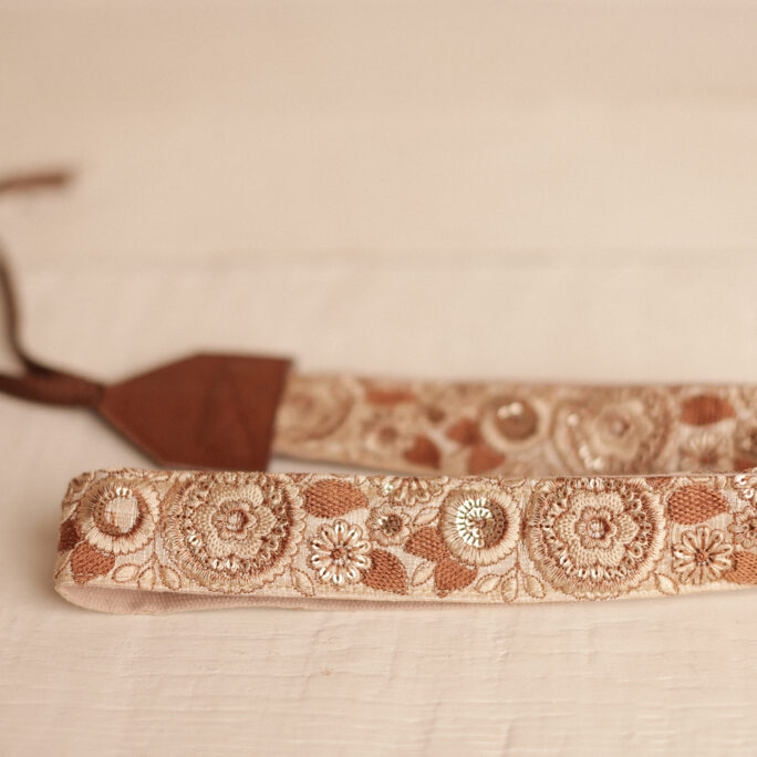 Golden Bloom Strap