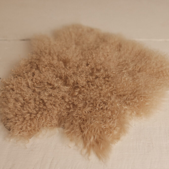 Medium curly fur - BEIGE