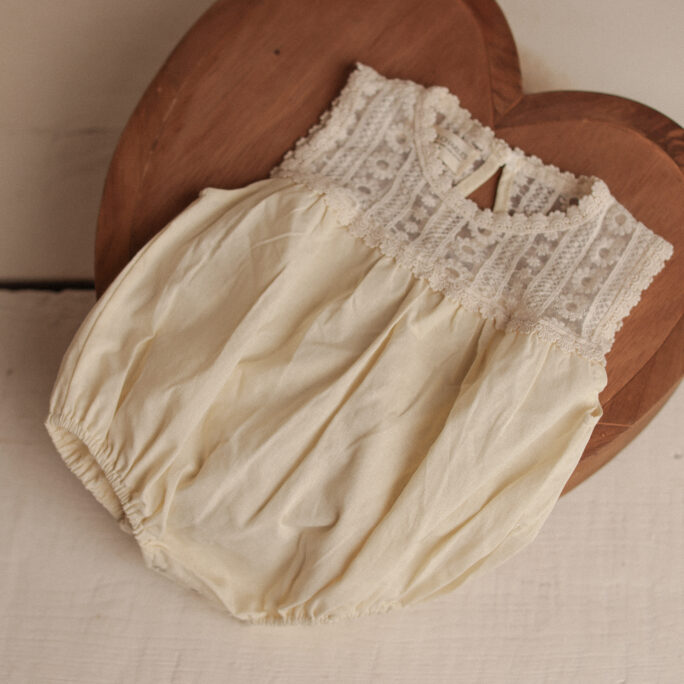 Sitter Outfit cream