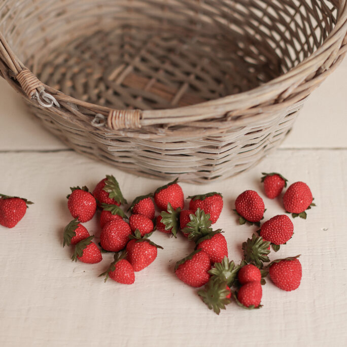 6 strawberries