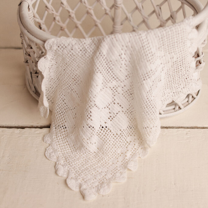 crochet WHITE LAYER