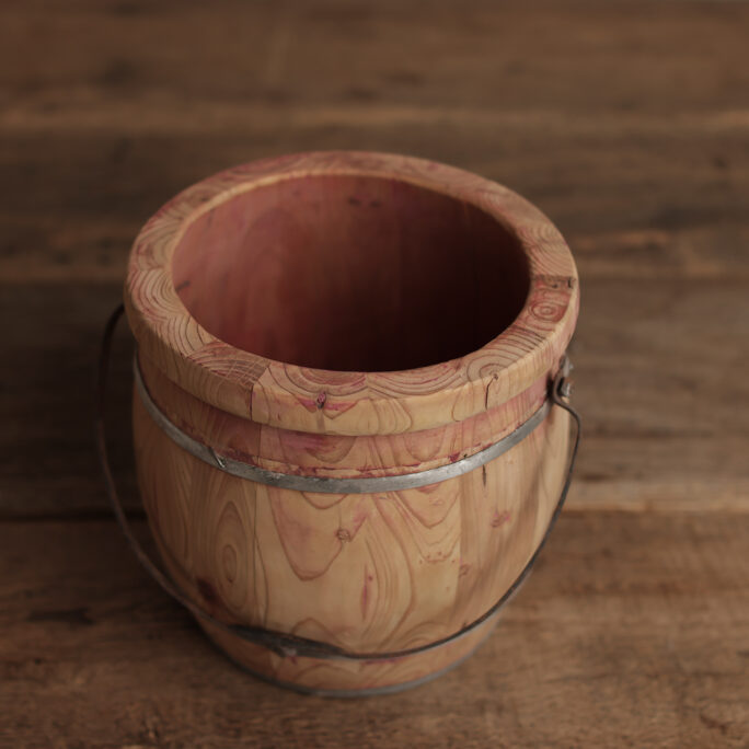 one of a kind! HONEY BUCKET II