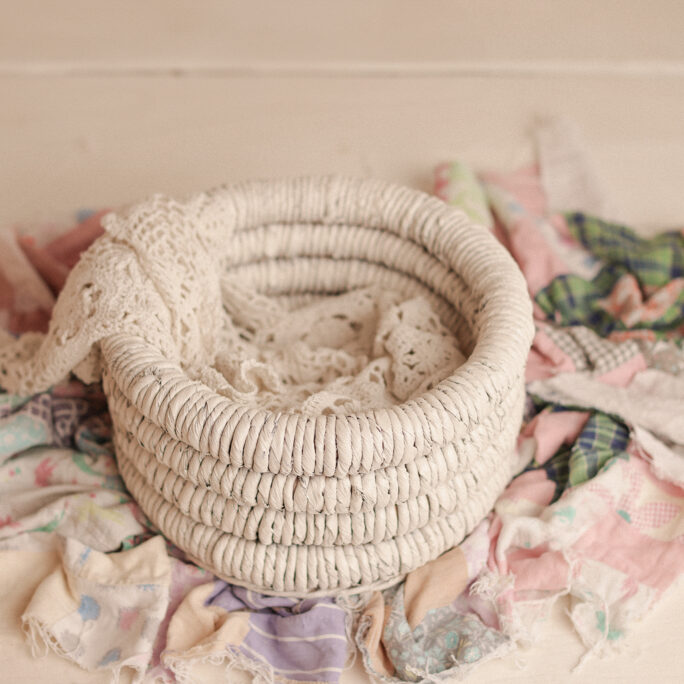 The RING NEST - CREAM