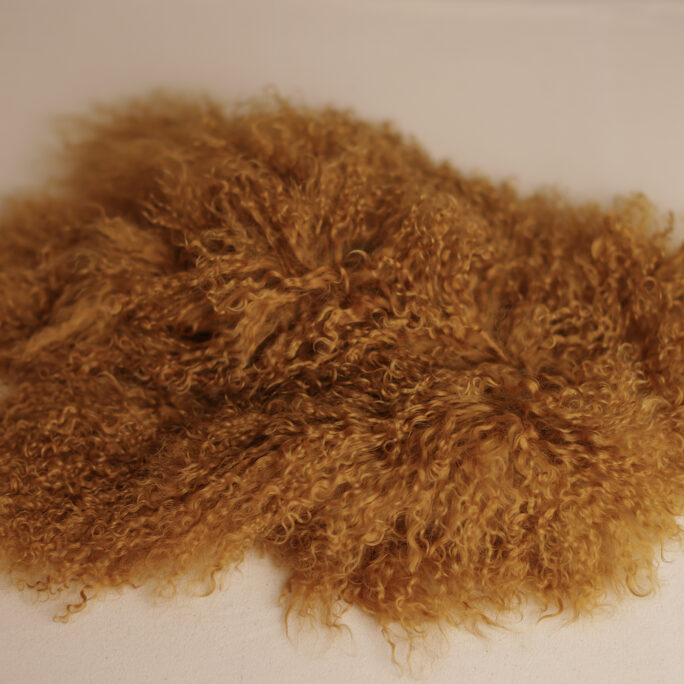medium FUR - OCHER