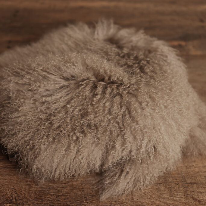 Medium curly fur - TAUPE GREY
