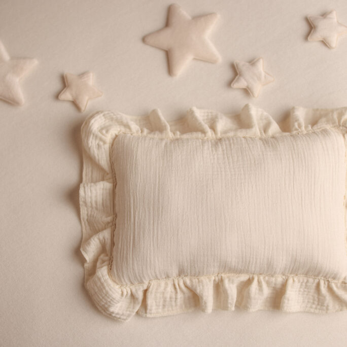 RUFFLE MEDIUM Pillow  IVORY CREAM